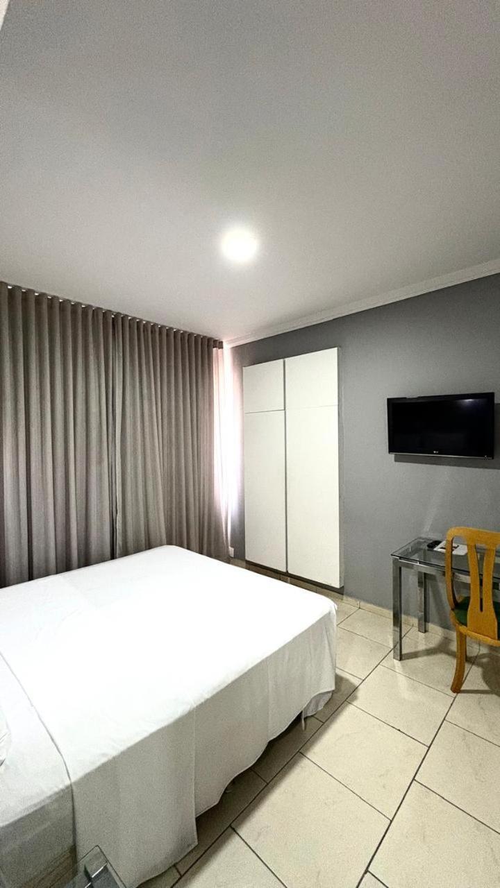 Hotel Del Rey Curitiba By Poty - Na Famosa Rua XV De Novembro Extérieur photo