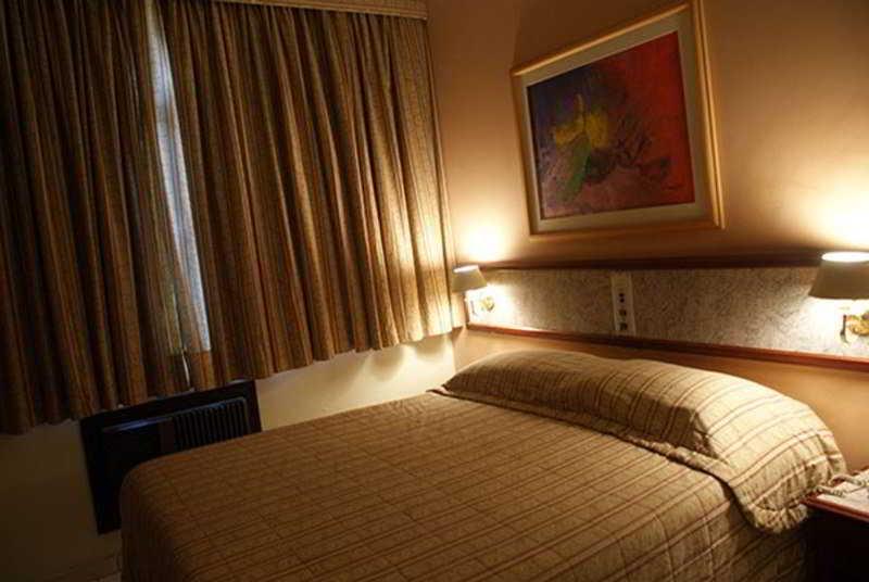 Hotel Del Rey Curitiba By Poty - Na Famosa Rua XV De Novembro Extérieur photo